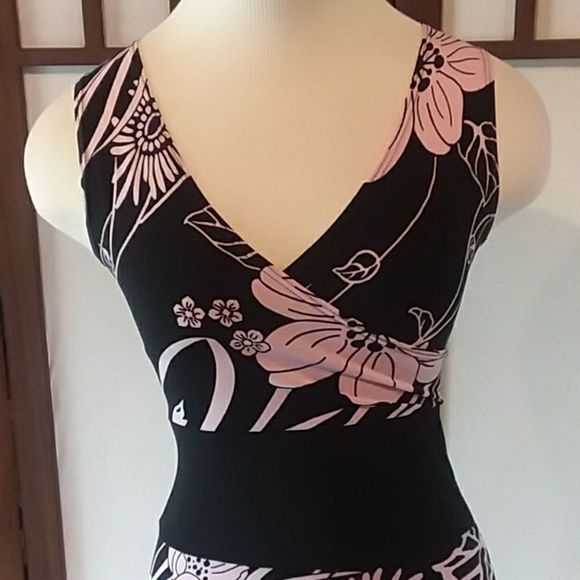 Taboo dress sz small pink and black floral print - Picture 6 of 8